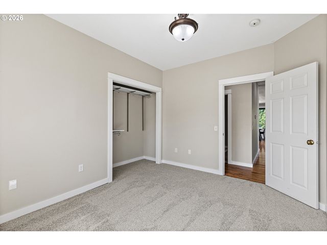 13988 Sw LAMBERT Ln, Gaston, OR 97119