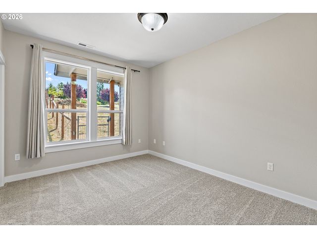 13988 Sw LAMBERT Ln, Gaston, OR 97119
