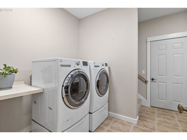 13988 Sw LAMBERT Ln, Gaston, OR 97119