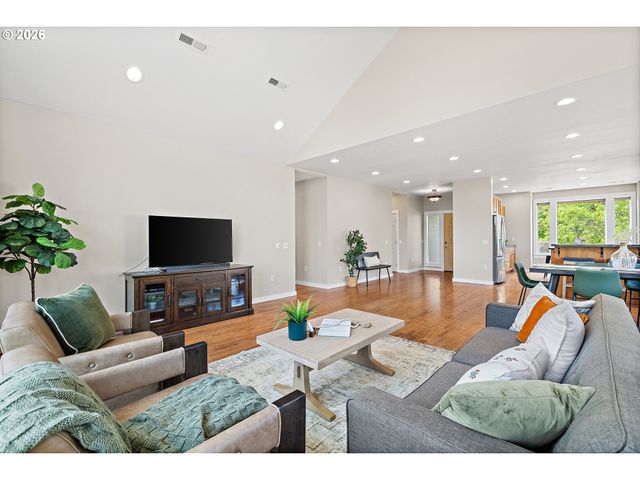 13988 Sw LAMBERT Ln, Gaston, OR 97119