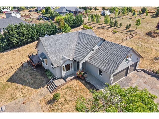 13988 Sw LAMBERT Ln, Gaston, OR 97119