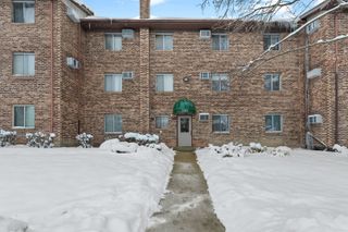 2505 Spring Street 3304, Woodridge, IL 60517