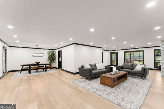 6147 Dahlonega Highway, Clermont, GA 30527