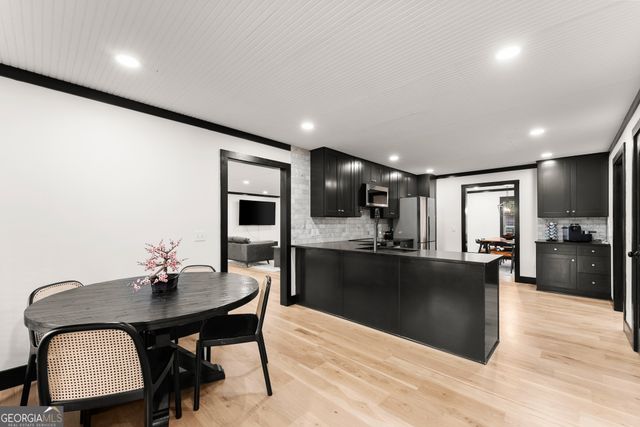 6147 Dahlonega Highway, Clermont, GA 30527