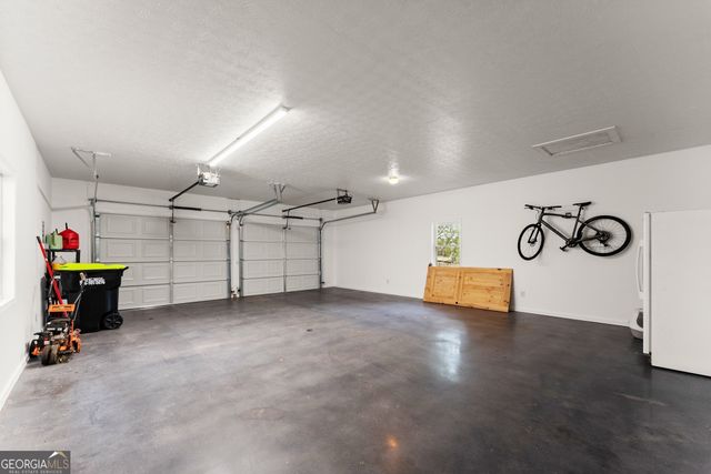 6147 Dahlonega Highway, Clermont, GA 30527