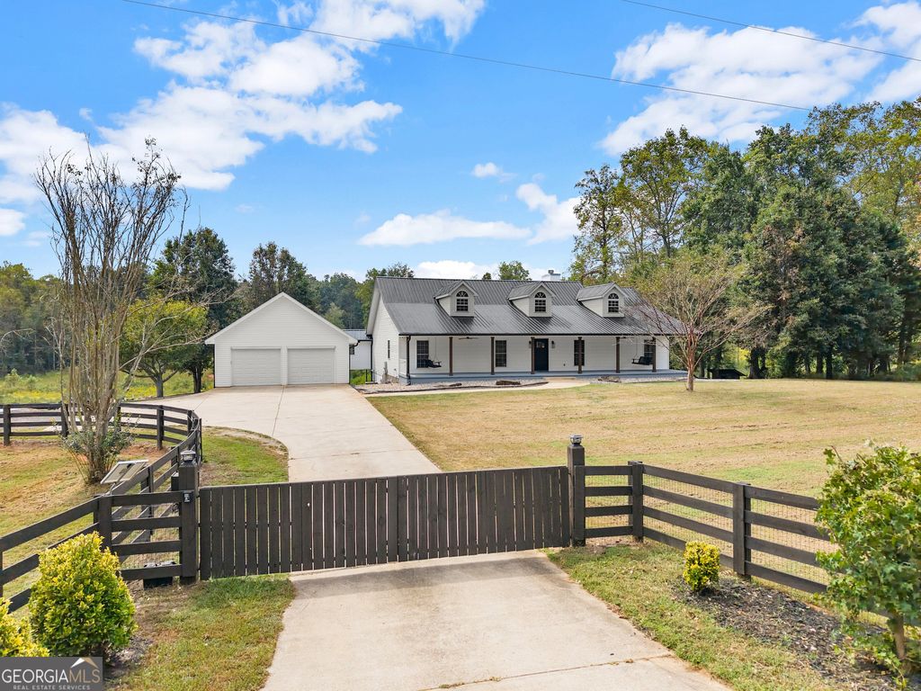 6147 Dahlonega Highway, Clermont, GA 30527