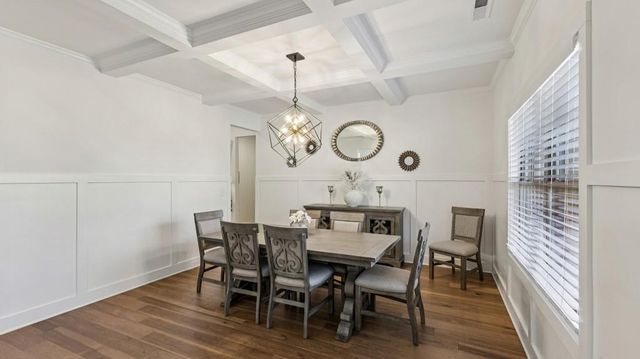 9525 Glacial Lane, Fairburn, GA 30213