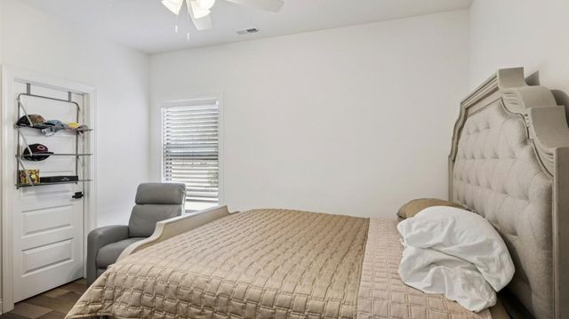 9525 Glacial Lane, Fairburn, GA 30213