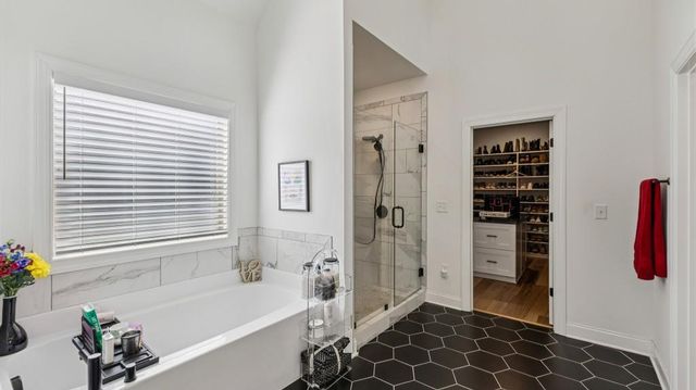 9525 Glacial Lane, Fairburn, GA 30213