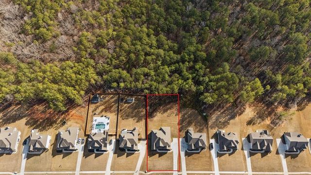 9525 Glacial Lane, Fairburn, GA 30213