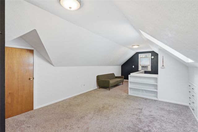 2214 50th Street, Des Moines, IA 50310
