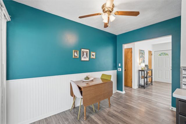 2214 50th Street, Des Moines, IA 50310