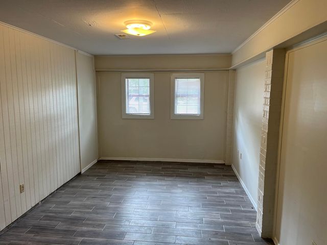 702 W North St, Leesville, LA 71446