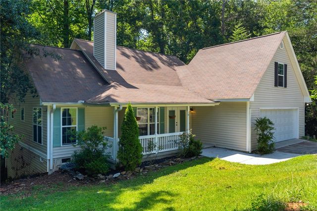 210 Briarcliff Road, Central, SC 29630