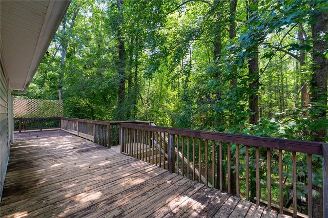 210 Briarcliff Road, Central, SC 29630