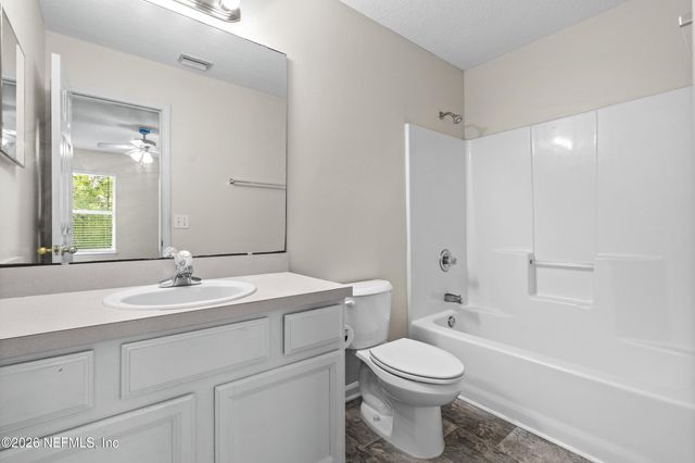 403 SOUTHERN BRANCH Lane, St. Johns, FL 32259