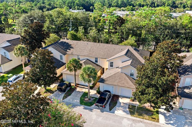 403 SOUTHERN BRANCH Lane, St. Johns, FL 32259