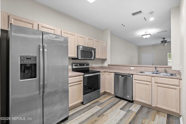 403 SOUTHERN BRANCH Lane, St. Johns, FL 32259