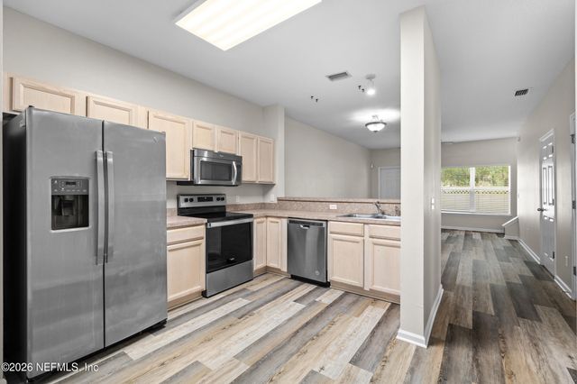 403 SOUTHERN BRANCH Lane, St. Johns, FL 32259