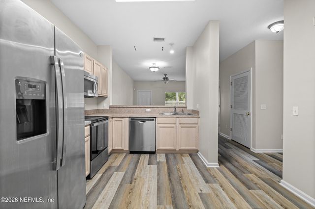 403 SOUTHERN BRANCH Lane, St. Johns, FL 32259
