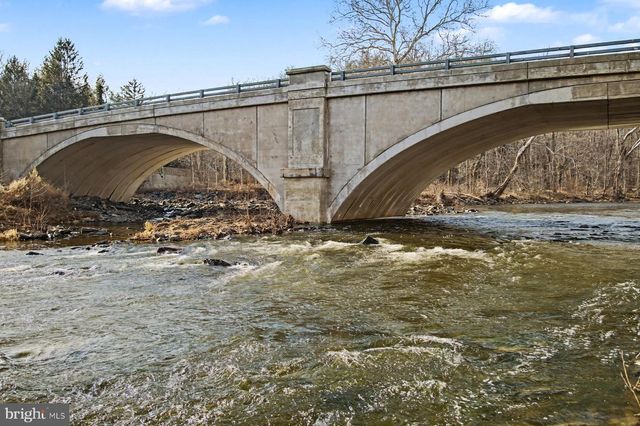 59 BYRAM RD, Pipersville, PA 18947