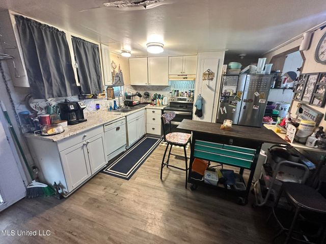 8161 Jack Graves Road, Biloxi, MS 39532