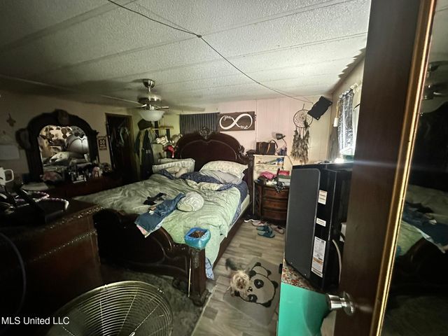 8161 Jack Graves Road, Biloxi, MS 39532