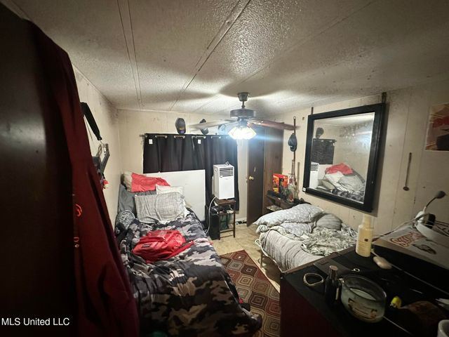 8161 Jack Graves Road, Biloxi, MS 39532