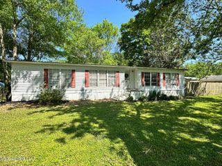 8161 Jack Graves Road, Biloxi, MS 39532