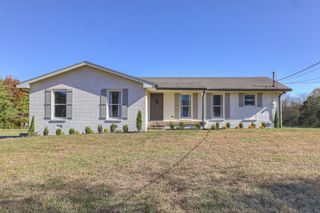 1947 Sparta Pike, Lebanon, TN 37090