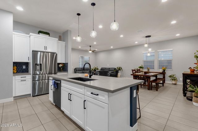 7444 W SPUR Drive, Peoria, AZ 85383