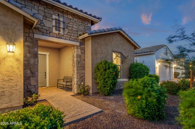 7444 W SPUR Drive, Peoria, AZ 85383