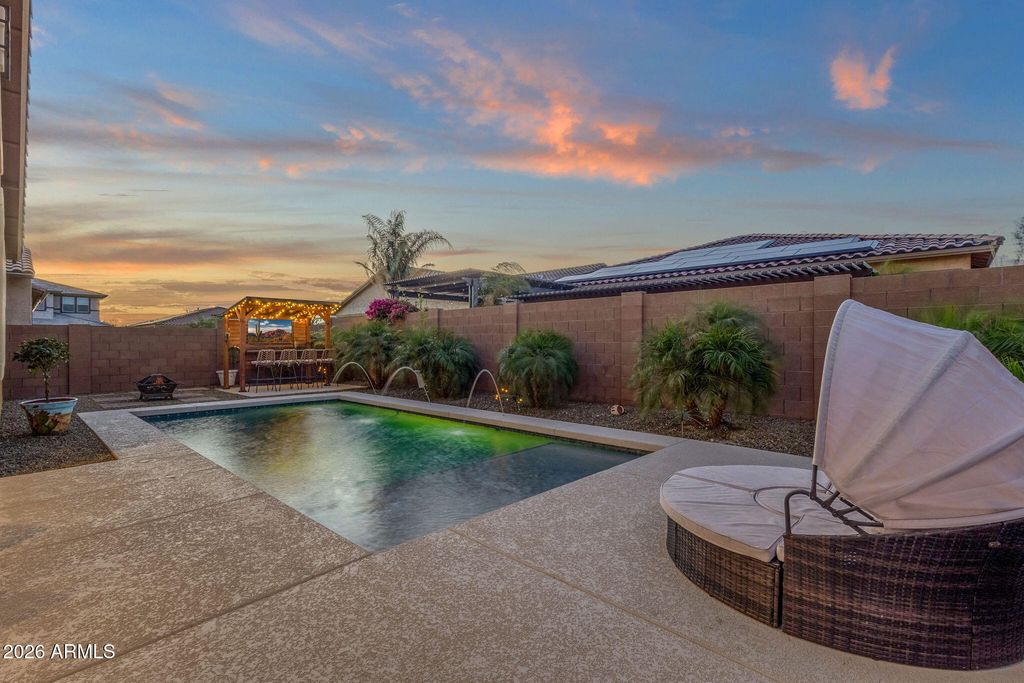 Image 35 of property listing at 7444 W SPUR Drive, Peoria, AZ 85383