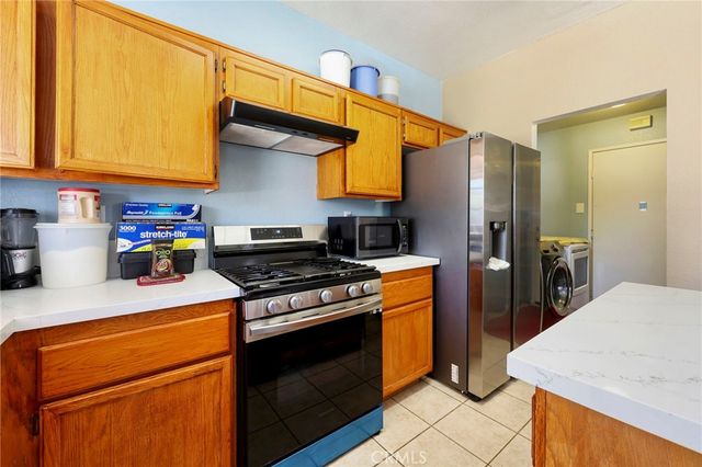 11483 Winter, Adelanto, CA 92301