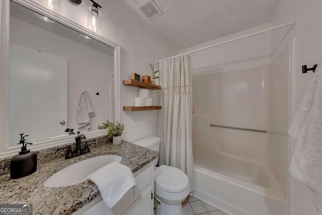 3256 Stonewall Drive NW, Kennesaw, GA 30152