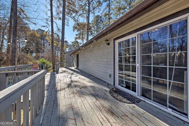 3256 Stonewall Drive NW, Kennesaw, GA 30152