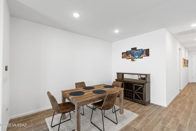 10072 S Arnold Ranch Road, Vail, AZ 85641