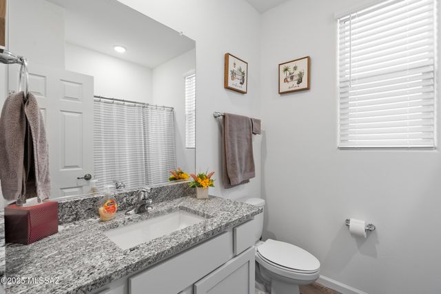 10072 S Arnold Ranch Road, Vail, AZ 85641