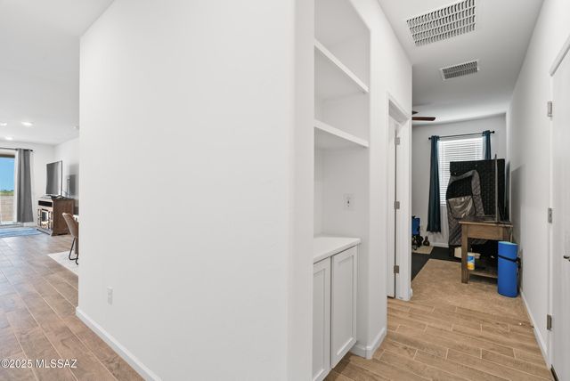 10072 S Arnold Ranch Road, Vail, AZ 85641