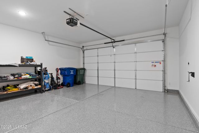 10072 S Arnold Ranch Road, Vail, AZ 85641