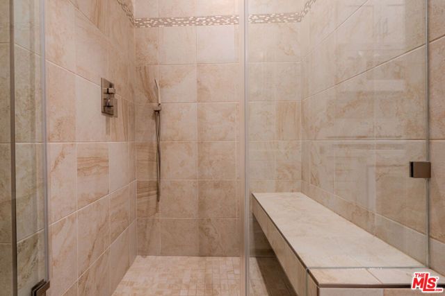 1115 N Beverly Glen Boulevard, Los Angeles, CA 90077