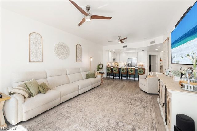 3414 Hancock Bridge PKWY 403, North Fort Myers, FL 33903