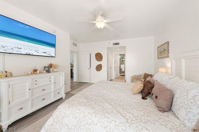 3414 Hancock Bridge PKWY 403, North Fort Myers, FL 33903