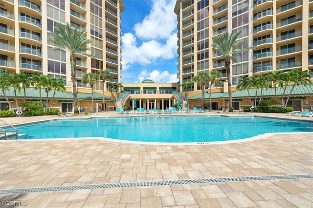 3414 Hancock Bridge PKWY 403, North Fort Myers, FL 33903