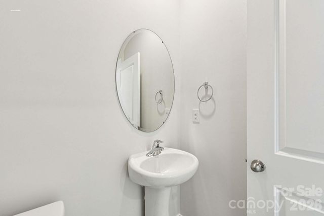 472 Dazzle Loop, Newton, NC 28658