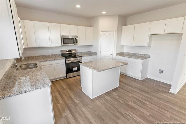 1629 Elk Run Drive, Fayetteville, NC 28312