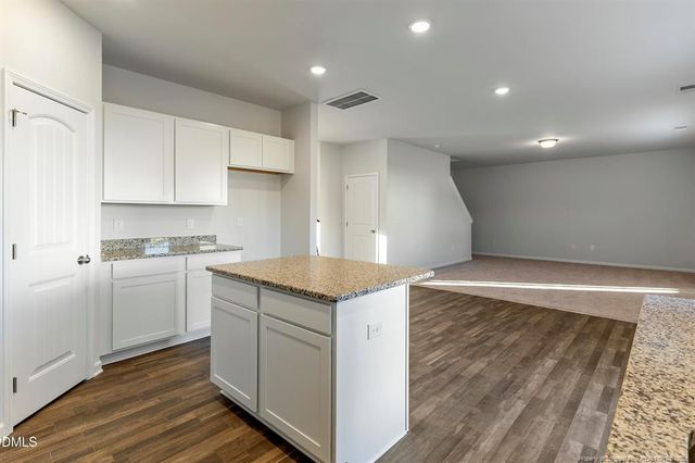 1629 Elk Run Drive, Fayetteville, NC 28312