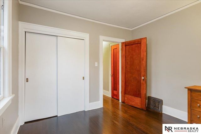 3735 N 43rd Street, Omaha, NE 68111