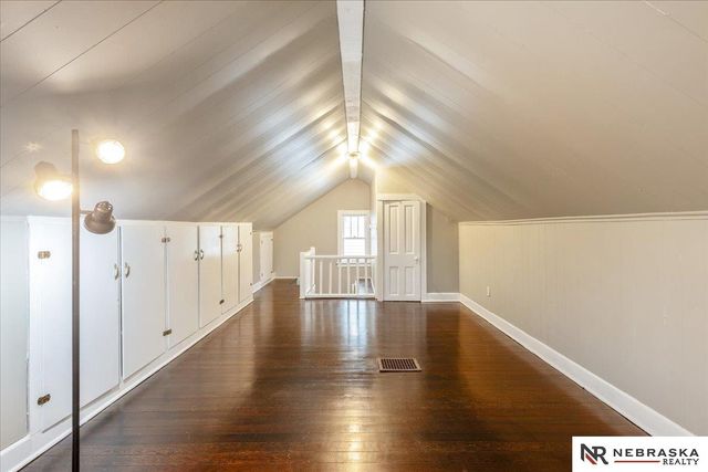 3735 N 43rd Street, Omaha, NE 68111