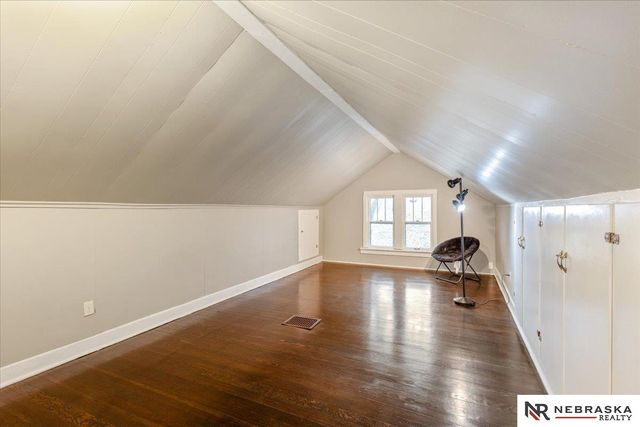 3735 N 43rd Street, Omaha, NE 68111